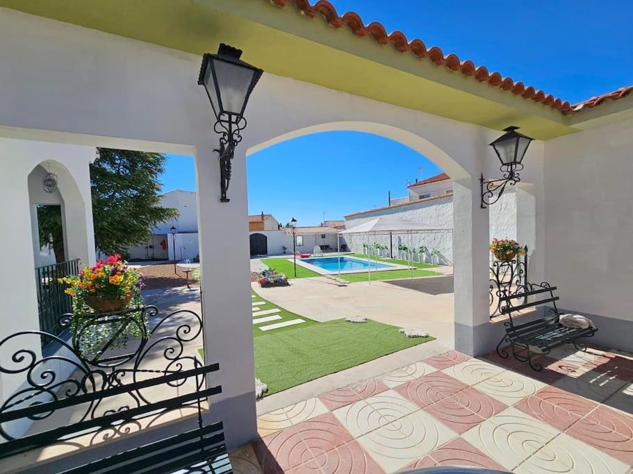 Vila La Casa Del Arbol Fuentiduena de Tajo Exteriér fotografie