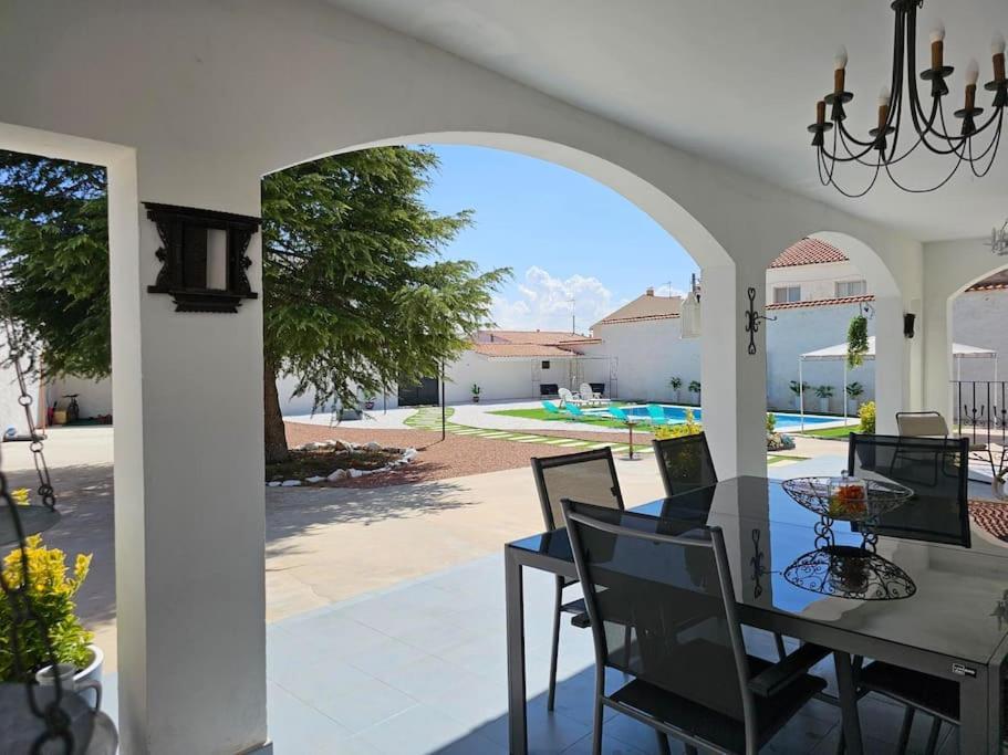 Vila La Casa Del Arbol Fuentiduena de Tajo Exteriér fotografie